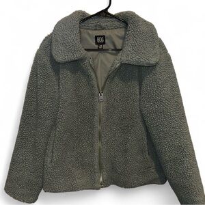 BDG urban outfitters green faux fur jacket